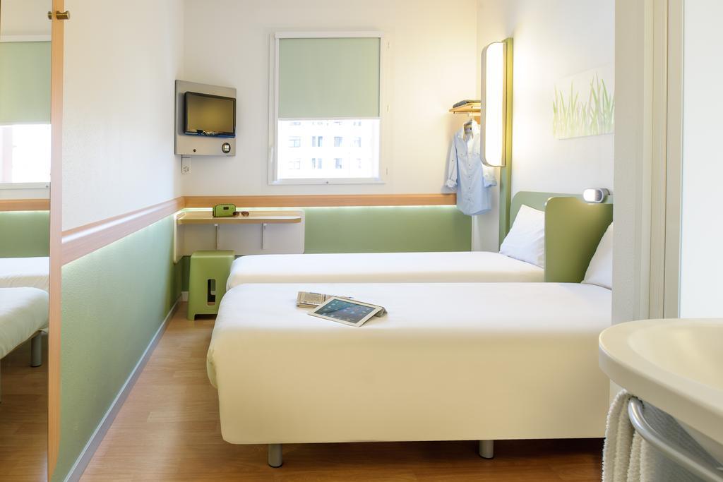 Ibis Budget Basel Pratteln Exterior photo
