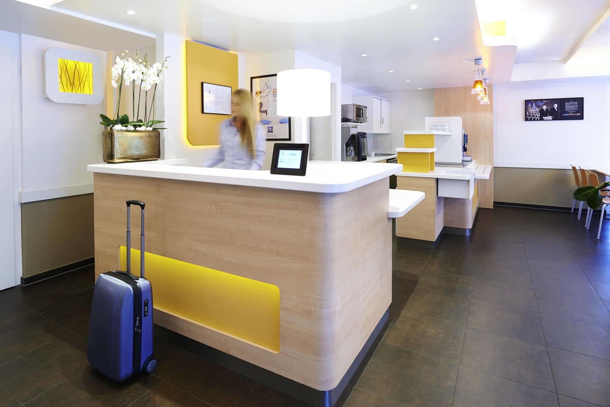 Ibis Budget Basel Pratteln Exterior photo